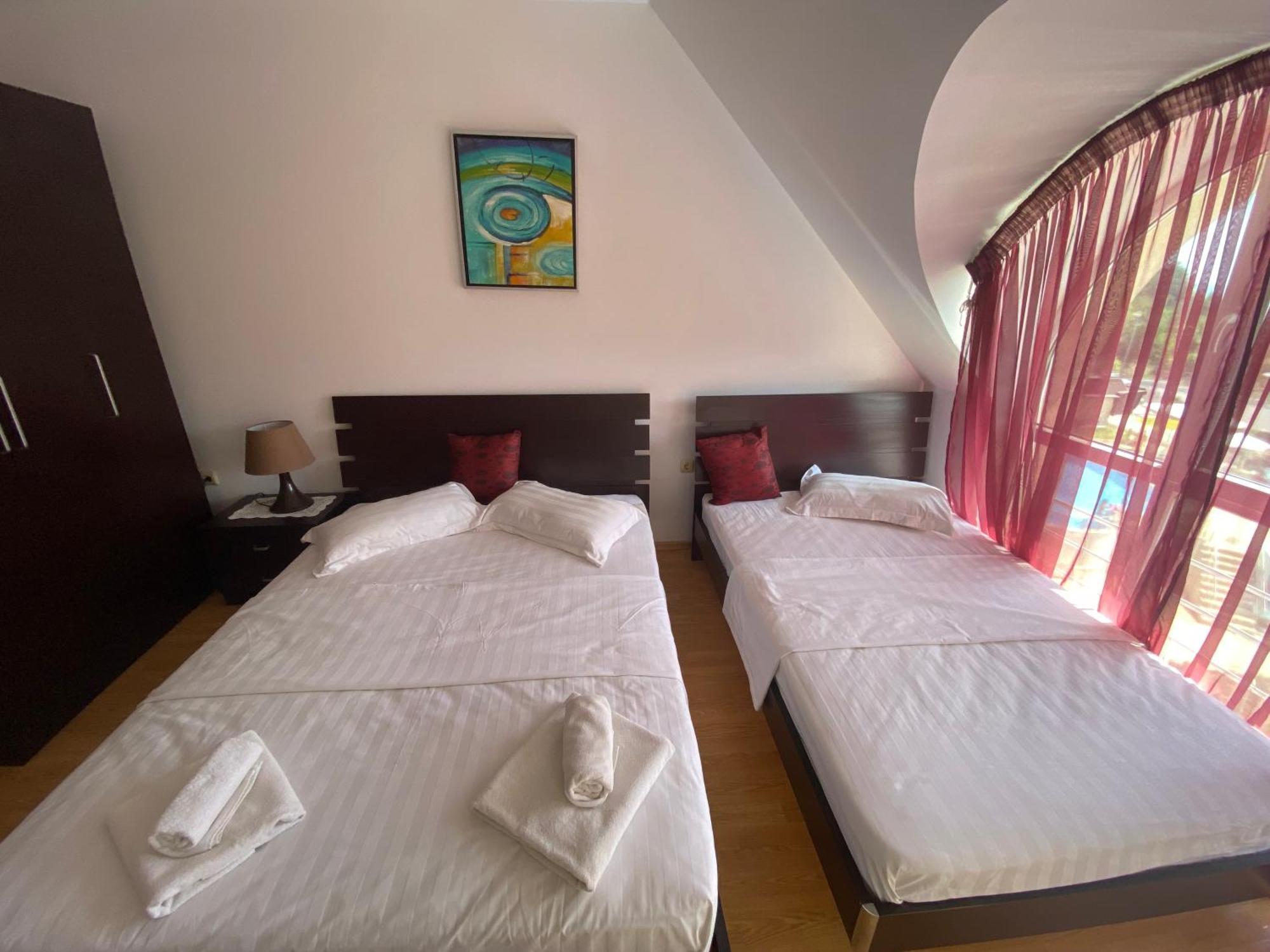 Kavarna Hills Екстер'єр фото